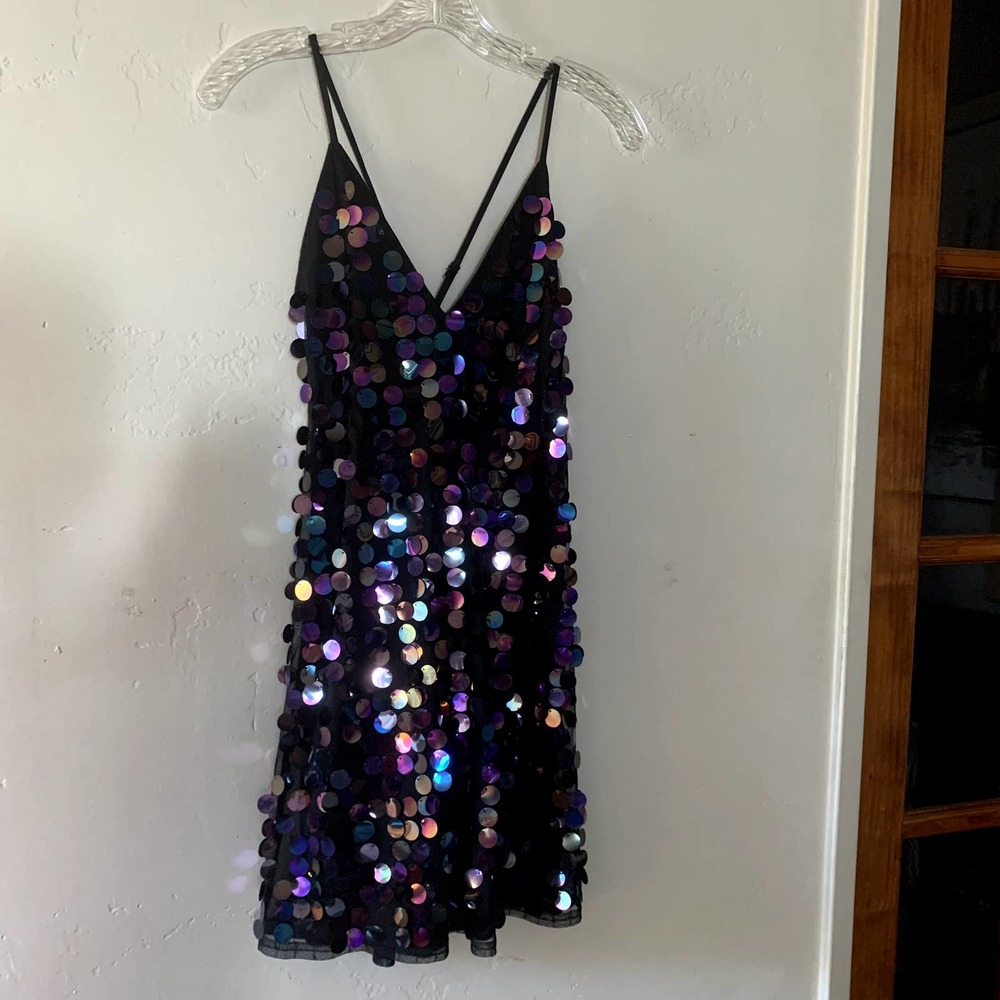 charlotte russe black with large iridescent sequence v-neck party dress sz small